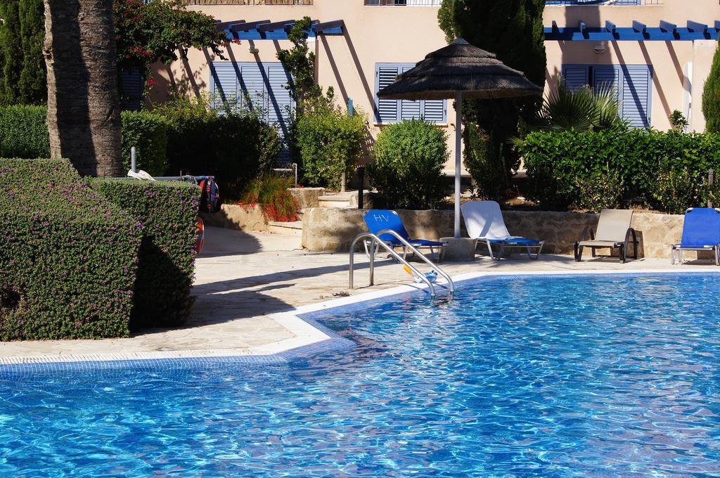 Regina Gardens Lovely Apartment Paphos Exterior foto
